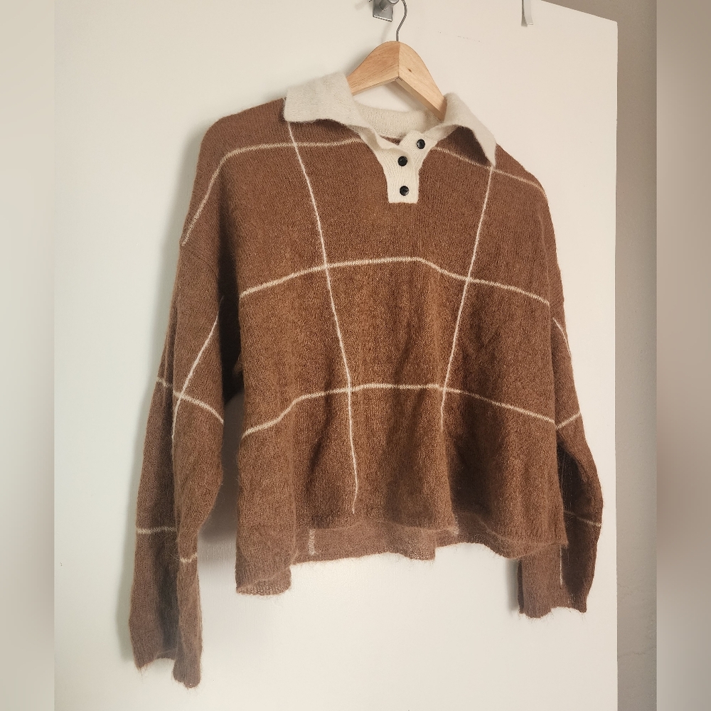 Cordera Suri Plaid Polo Sweater In Camel